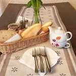 לינה וארוחת בוקר Rudolf