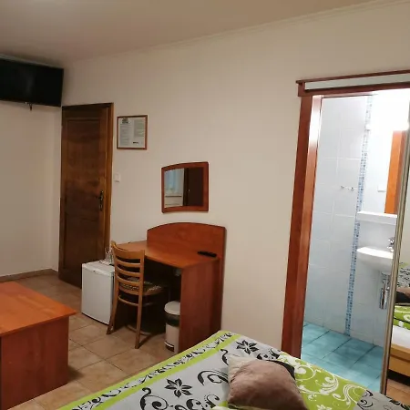 Rudolf Bed & Breakfast