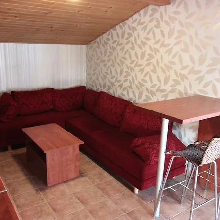 Rudolf Bed & Breakfast 2*