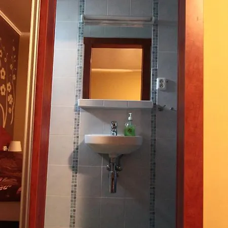 Rudolf Bed & Breakfast 2*