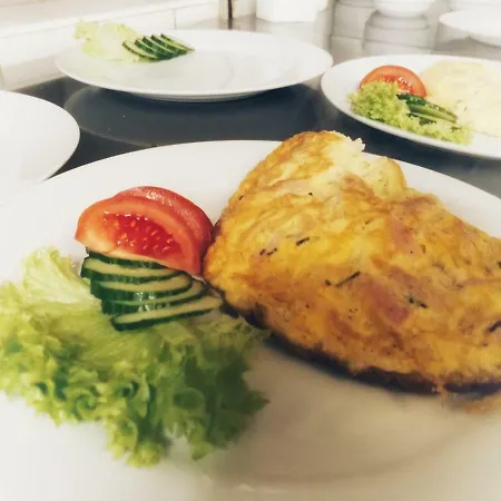 Rudolf Bed & Breakfast 2*