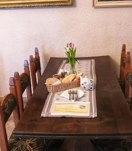 Rudolf فندق مبيت وإفطار بريفيدزا
